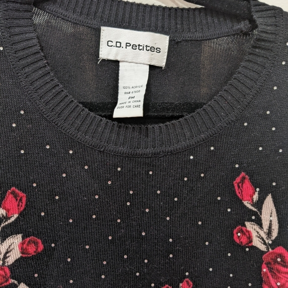 Tops - Picture 2 of 2